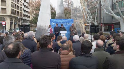 Los ediles 'populares' denuncian que los pactos de Pedro Sánchez con sus socios catalanes y vascos están creando ciudadanos de primera y de segunda.