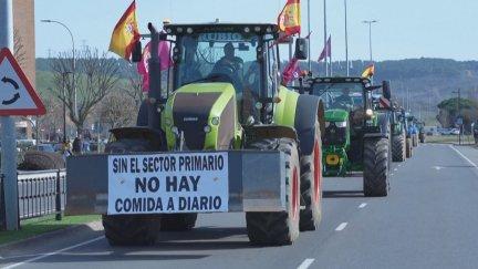 Manifestación frente al Ministerio de Agricultura.
