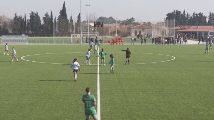 Imagen del encuentro entre el Zaragoza CFF y el CD Pradejón