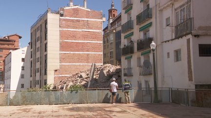 Escombros del edificio derrumbado en Teruel en junio de 2023.