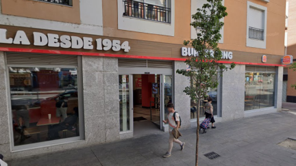 La joven tuvo que ser trasladada en ambulancia hasta el hospital, donde permaneció ingresada en la UCI. / Google Maps