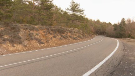 Carretera A-132 en las inmediaciones del lugar del siniestro.