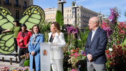 Presentación de 'Hola Primavera' este miércoles en la plaza del Pilar. / Ayuntamiento de Zaragoza