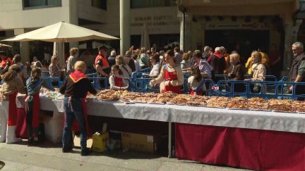 Fiesta de los crespillos este domingo en Barbastro (Huesca).
