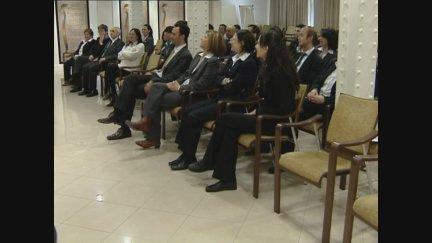 Los retiros son una de las herramientas más comunes de los grupos que captan personas.
