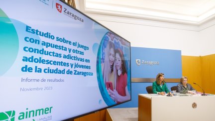 Campaña 'Sin Pantallas" para frenar la adicción de los jóvenes. / Ayuntamiento de Zaragoza