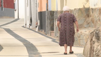 Los aragoneses cobran de media 1.325,35 euros, por encima de la media nacional.