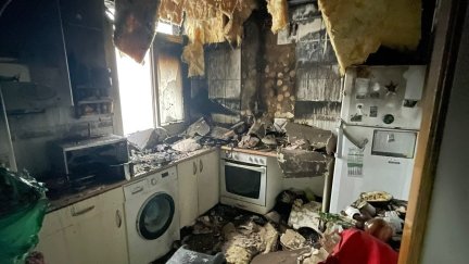 La cocina de la vivienda en la que ha comenzado el incendio. / Ayuntamiento de Huesca