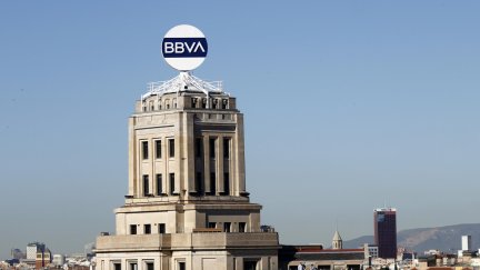 Antigua sede del BBVA en la Plaza de Cataluña de Barcelona. / EFE