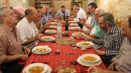 La sociedad gastronómica Los Sitios, ubicada en Zaragoza, fue fundada en 1996.