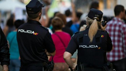 Tres agentes de la Jefatura Superior de Policía de Aragón salvaron la vida de un hombre de 42 años. / Europa Press