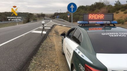 Imagen de uno de los radares de la Guardia Civil.