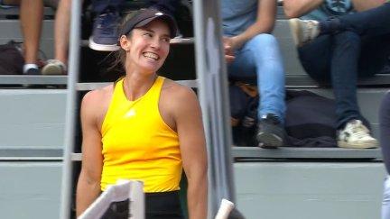 Irene Burillo sonríe tras lograr su clasificación para el cuadro final de Roland Garros.