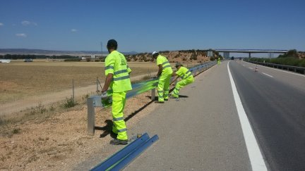 Trabajos de mantenimiento carretera de Teruel./ Europa Press