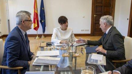 Ministra de Vivienda, Isabel Rodríguez y el Consejero Octavio López durante su encuentro de Madrid