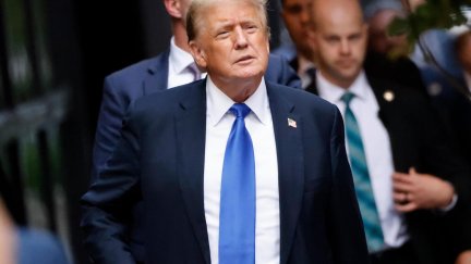 Donald Trump a su salida de los juzgados. / EFE
