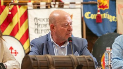 Presentación de Manuel Micheto como Caballero de Honor de las Alfonsadas 2024. / José Antonio Vicén Portero