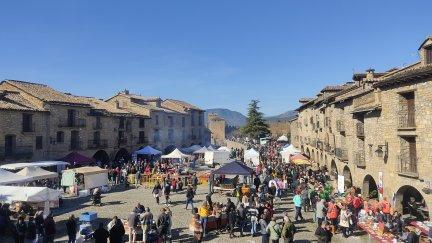 Turismo en Aínsa. / Europa Press