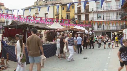 Ambiente festivo durante la recreación en Calatayud. / Aragón TV