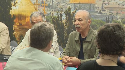 El embajador de Palestina en España en su visita este sábado a Zaragoza. / Aragón TV
