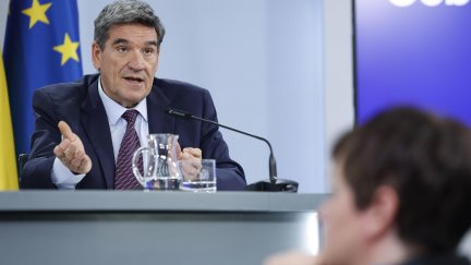 El ministro para la Transformación Digital y de la Función Pública, José Luis Escrivá, durante la rueda de prensa posterior al Consejo de Ministros. / EFE