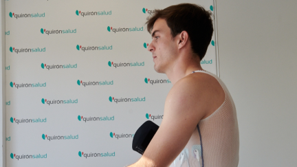 Francho Serrano durante un reconocimiento médico. Foto: X del Real Zaragoza.