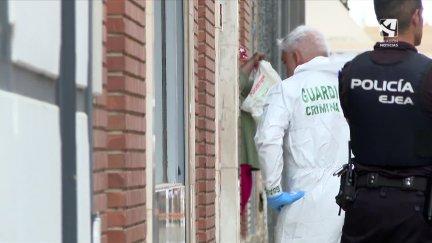 El comercio que regentaba el matrimonio está ubicado en la calle José Sinués Urbiola de Ejea. / Aragón TV