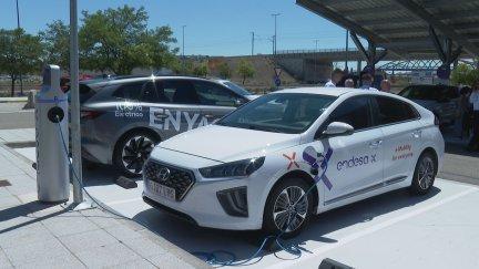 Nuevos puntos de carga eléctrica en Plaza. / Aragón TV