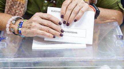 Votación durante las elecciones generales. / Europa Press. Joaquin Corchero