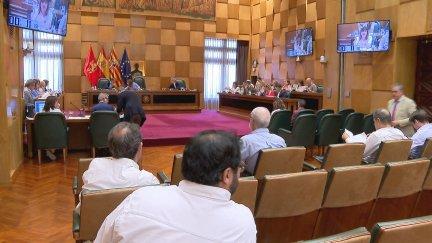 Salón de Plenos del Ayuntamiento de Zaragoza. / Aragón TV