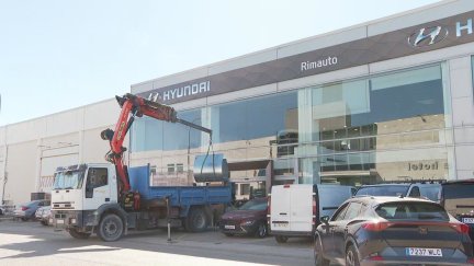 La empresa Rimauto donde se ha producido el accidente laboral este martes. / Aragón TV