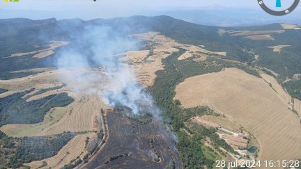 Imagen del incendio tomada por uno de los helicópteros del Gobierno de Aragón. | Infoar