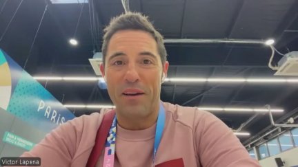 Víctor Lapeña durante la entrevista con Aragón Deporte.
