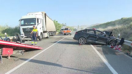 Un conductor ha muerto este jueves en la N-232. | Aragón TV