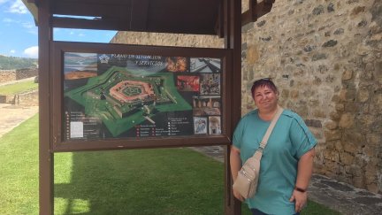 Esther Campo, visitante un millón de la Ciudadela de Jaca. / Europa Press
