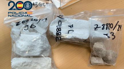 Parte de la droga intervenida al grupo. / Policía Nacional