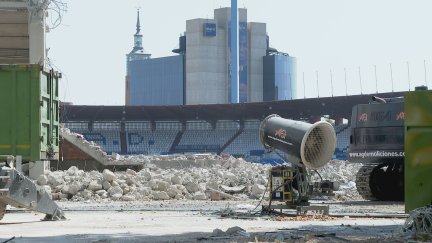 Obras en la Romareda. / Aragón TV