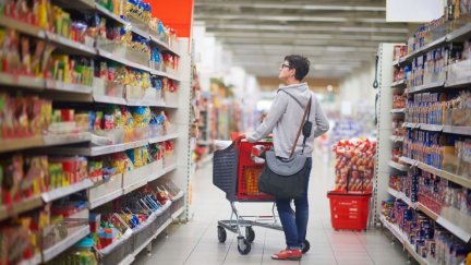 Aumenta la oferta de alimentación con la llegada de nuevos establecimientos. / Aragón TV