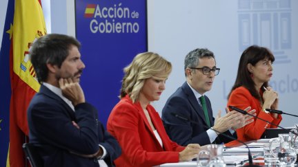 Rueda de prensa posterior al Consejo de Ministros este martes. / EFE