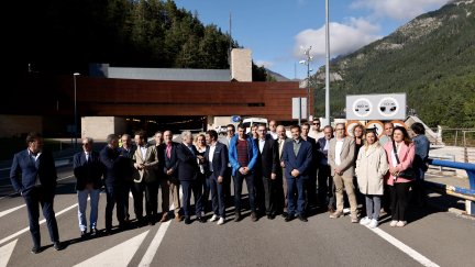 Representantes aragoneses y franceses piden agilizar las comunicaciones con Francia./ Gobierno de Aragón/ Fabián Simón