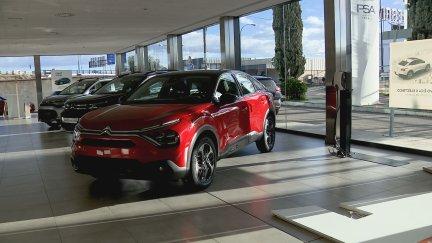 Concesionario en el que se venden vehículos eléctricos en Zaragoza. / Aragón TV