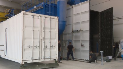 Empresa de fabricación de contenedores en Remolinos (Zaragoza). / Aragón TV