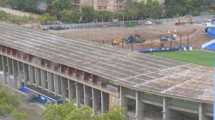 La Romareda ya sin el fondo Sur ni los edificios de urbanismo. / Aragón Tv