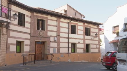 Fachada del Centro de Atención a Menores de Ateca. / Aragón TV