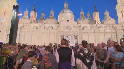 La Ofrenda de flores supondrá hasta 12 horas de retransmisión en directo. / CARTV