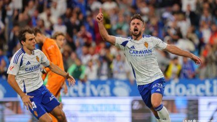 Soberón celebra su gol ante el Racing de Santander