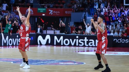 Imagen del último encuentro ante el Joventut. Foto: Casademont Zaragoza.