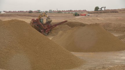Las obras se llevan a cabo en zonas agrícolas de las Cinco Villas. / Aragón TV