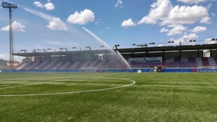 Estadio Isidro Calderón de Monzón.