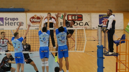 Una imagen del partido del Pamesa Teruel Voleibol en Soria